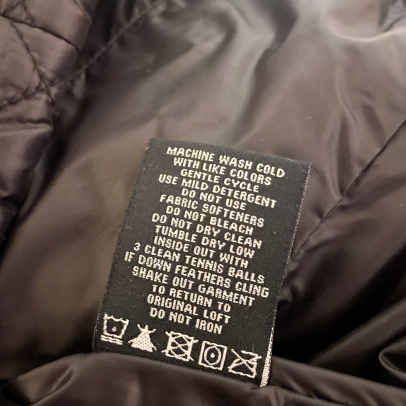 Sam Edelman Black Puffer Jacket with Quilted Design and Stand-Up Collar - Picture 7 of 7